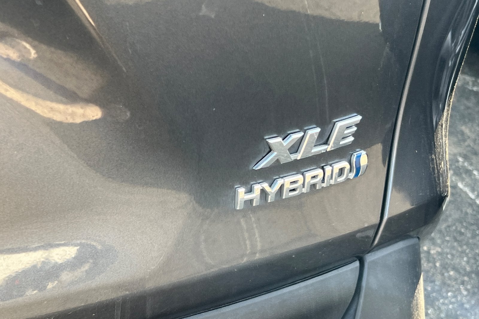 2023 Toyota RAV4 Hybrid XLE