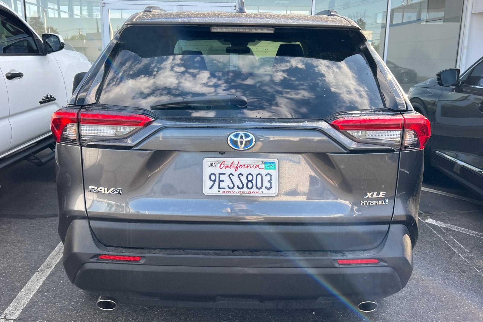 2023 Toyota RAV4 Hybrid XLE