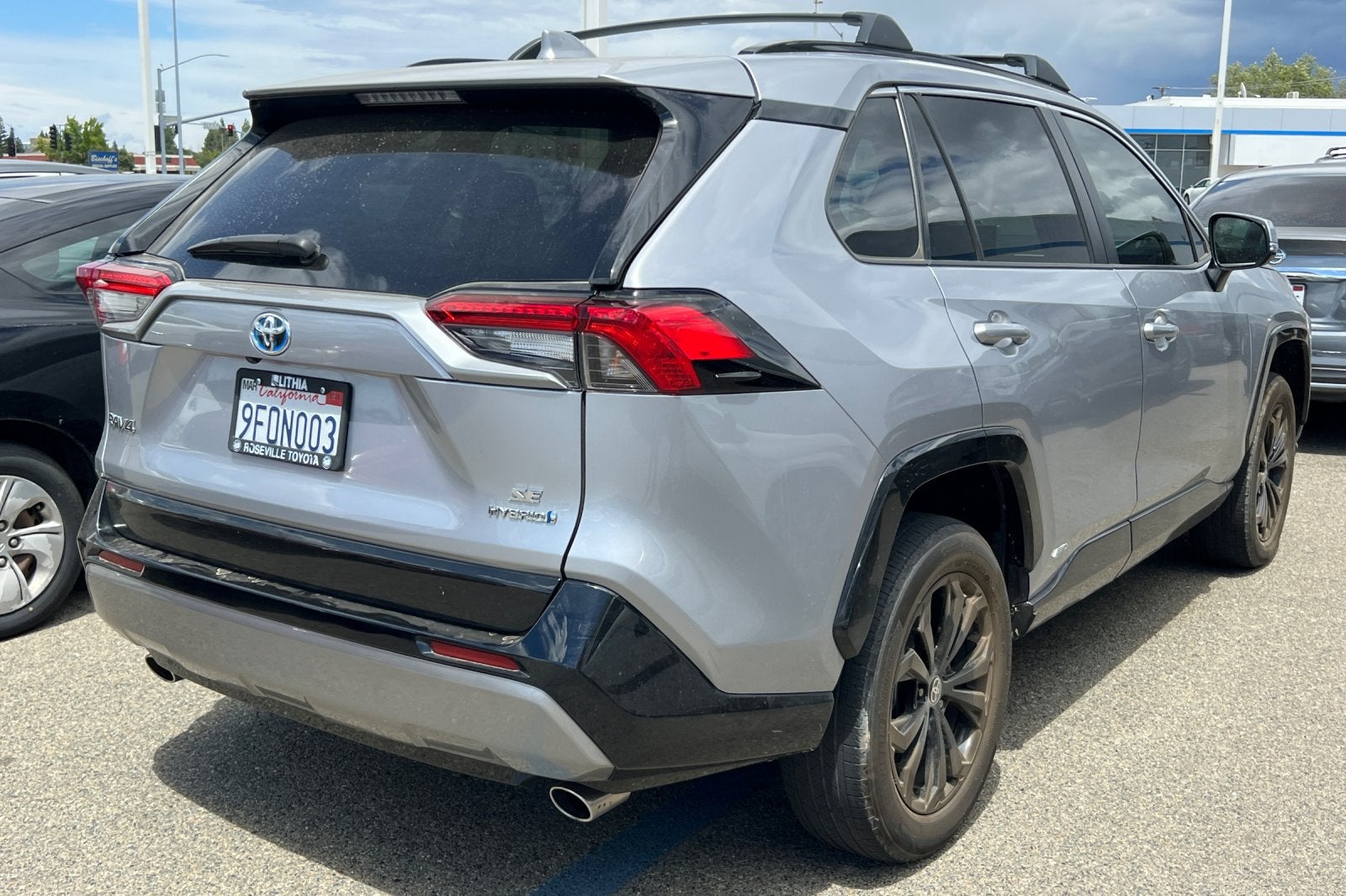 2023 Toyota RAV4 Hybrid SE