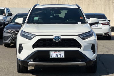 2022 Toyota RAV4 Hybrid SE