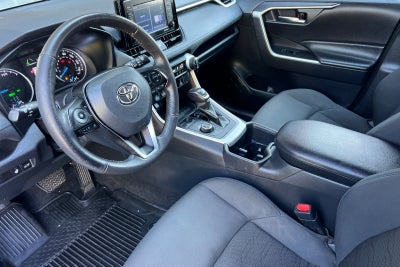 2022 Toyota RAV4 Hybrid SE