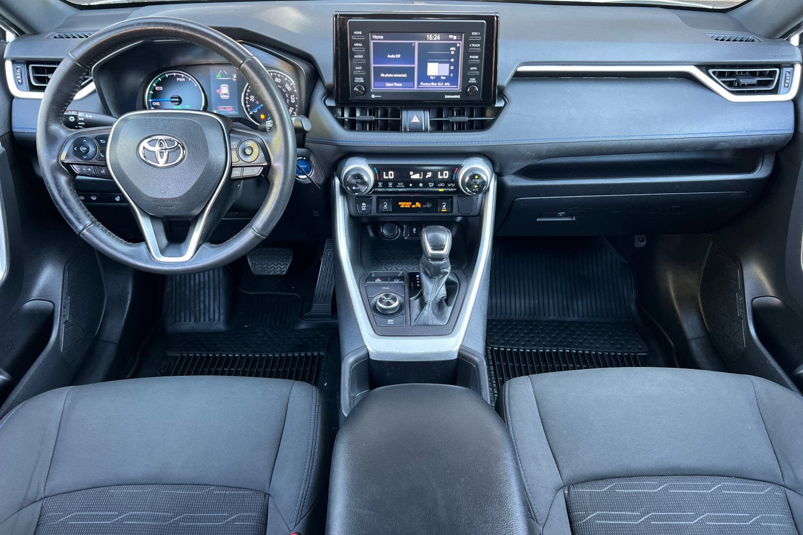 2022 Toyota RAV4 Hybrid SE