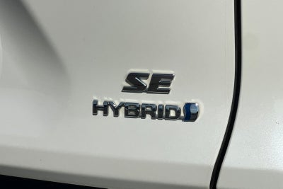 2022 Toyota RAV4 Hybrid SE