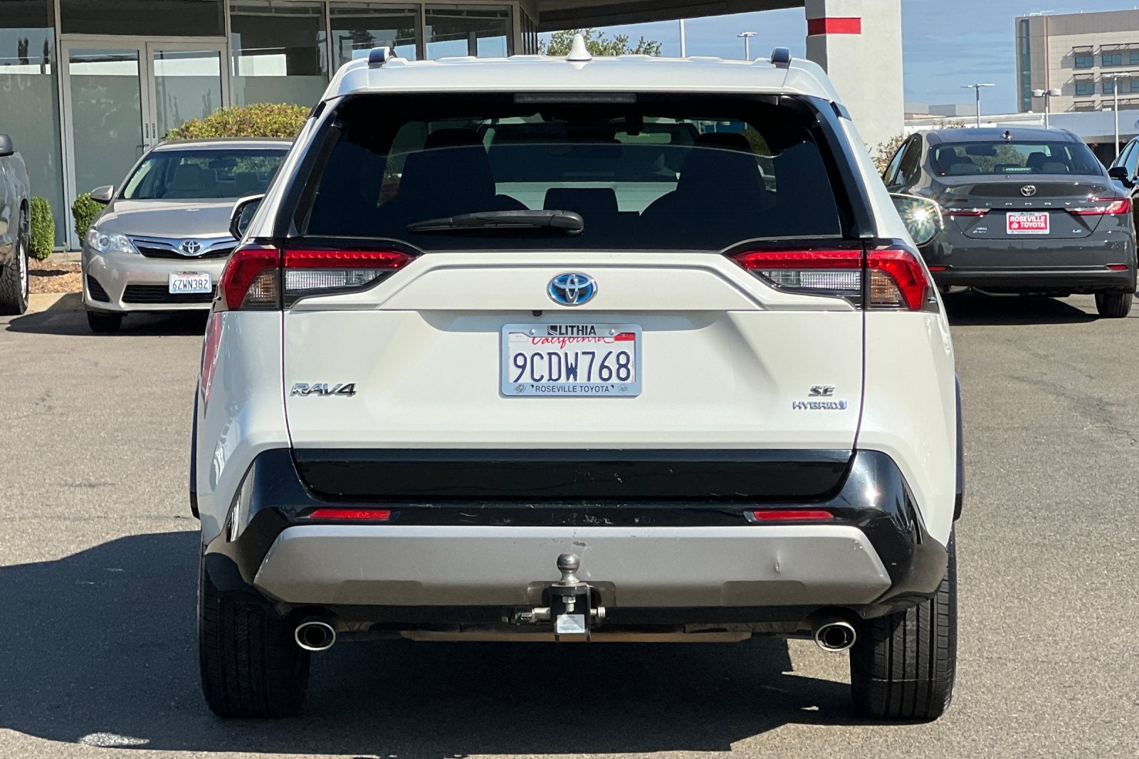 2022 Toyota RAV4 Hybrid SE