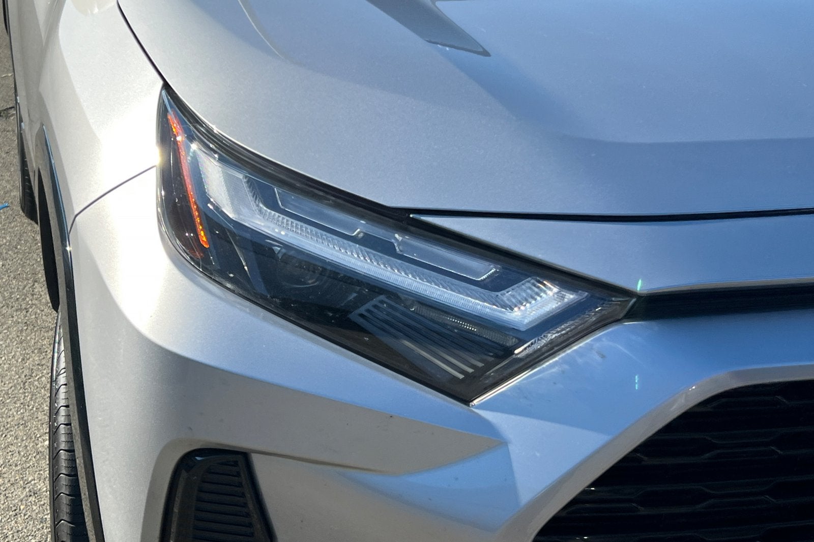 2023 Toyota RAV4 Hybrid SE