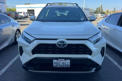 2022 Toyota RAV4 Hybrid SE