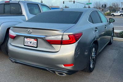 2018 Lexus ES 