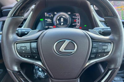 2020 Lexus ES 300h 