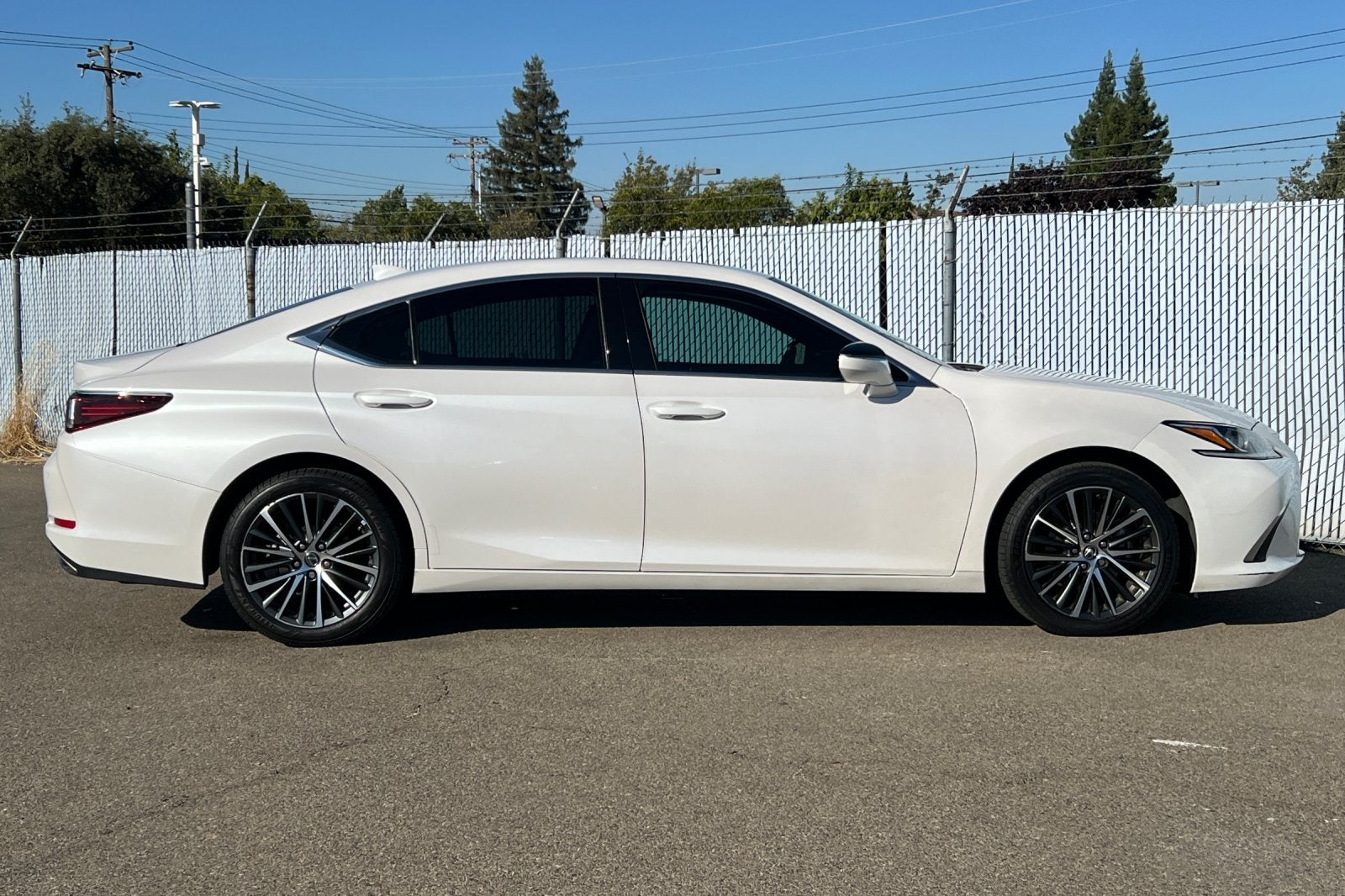 2022 Lexus ES 350 