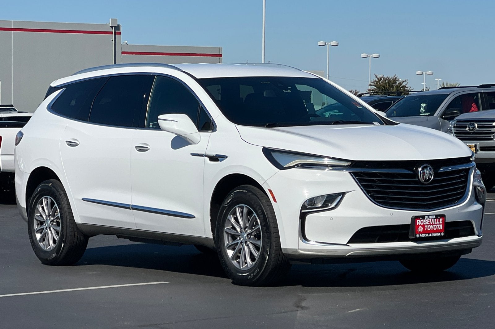 2022 Buick Enclave Essence