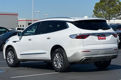 2022 Buick Enclave Essence