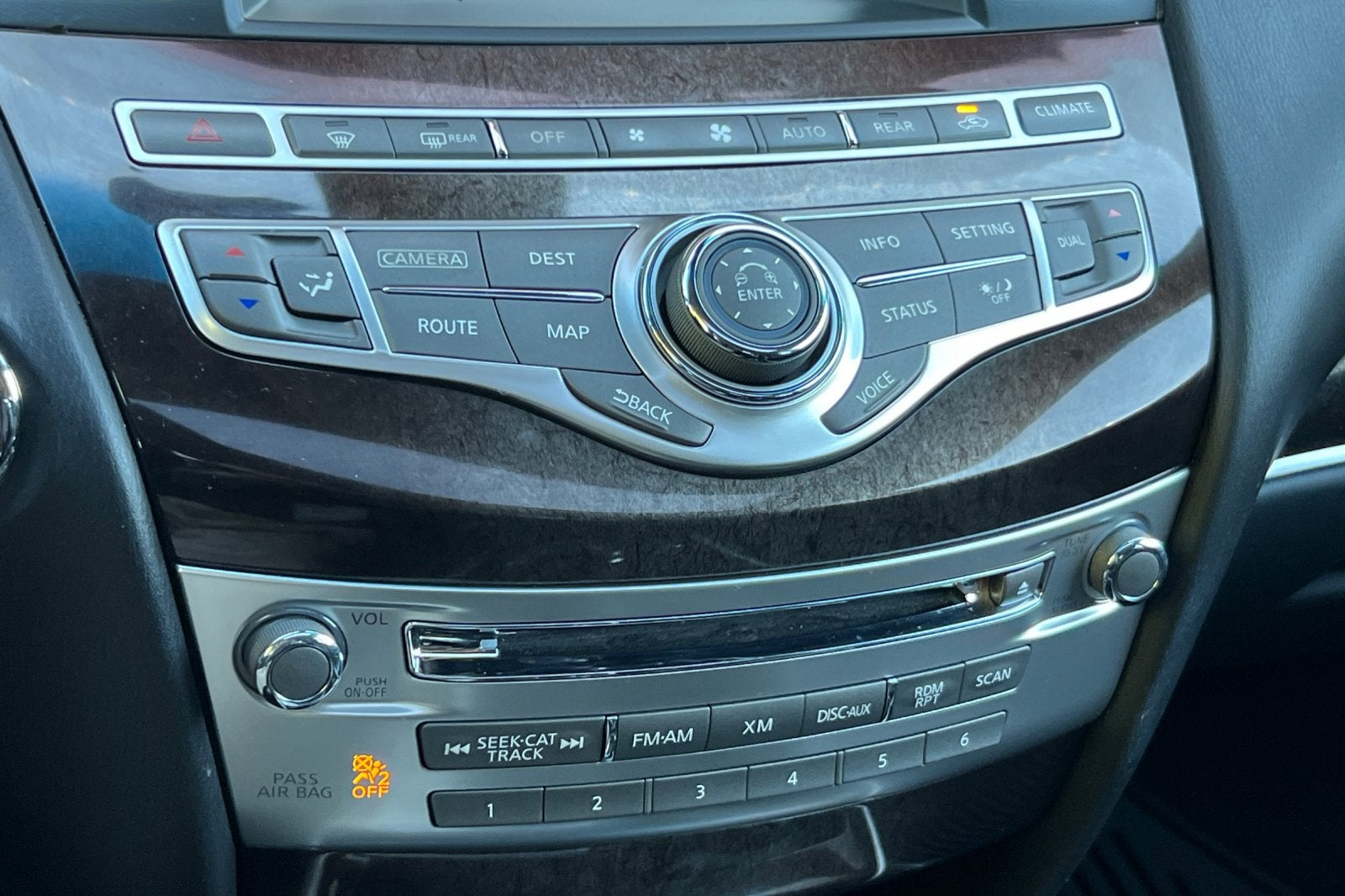 2015 INFINITI QX60 Base