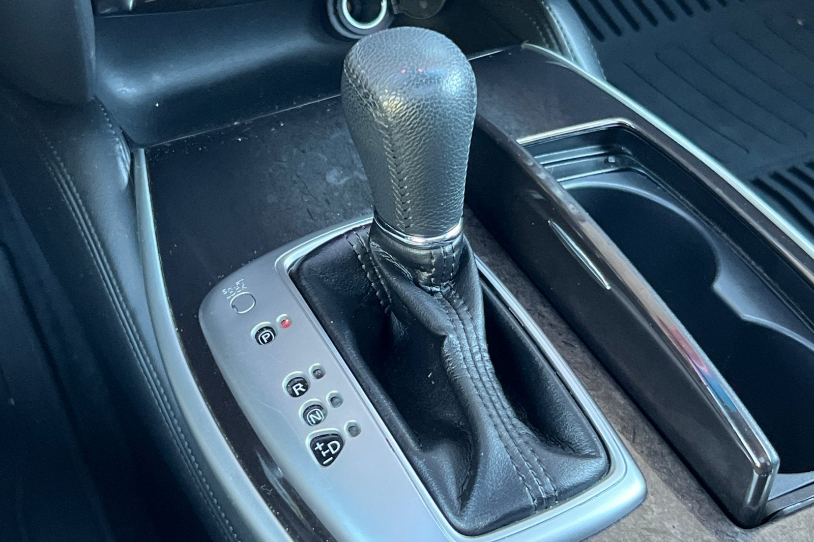 2015 INFINITI QX60 Base