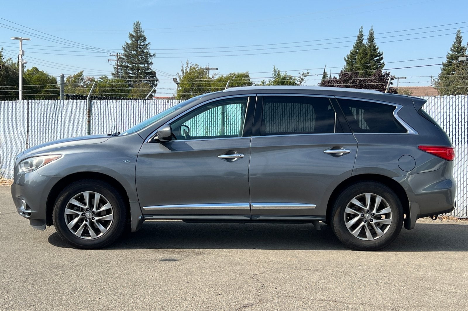 2015 INFINITI QX60 Base