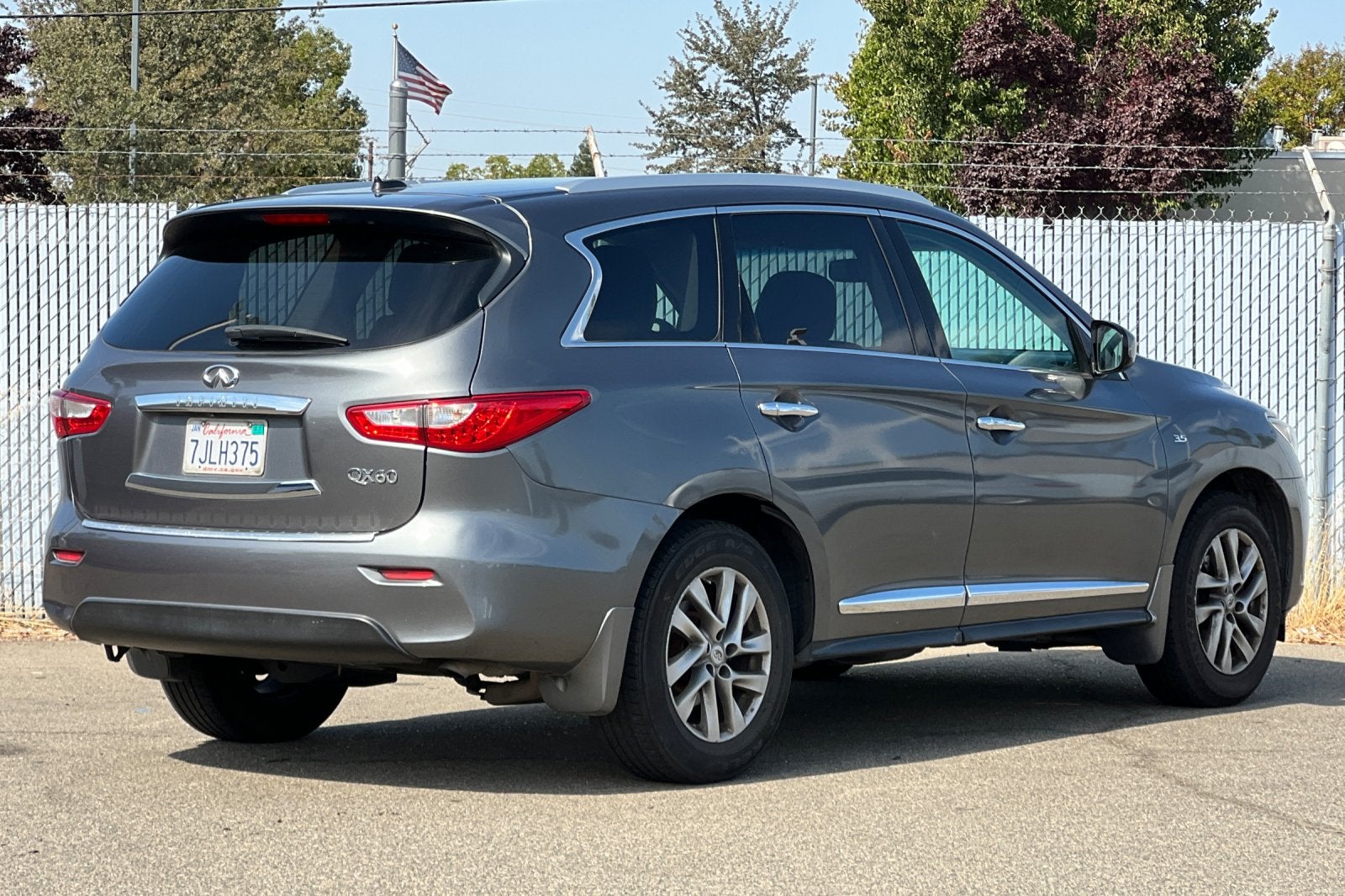 2015 INFINITI QX60 Base