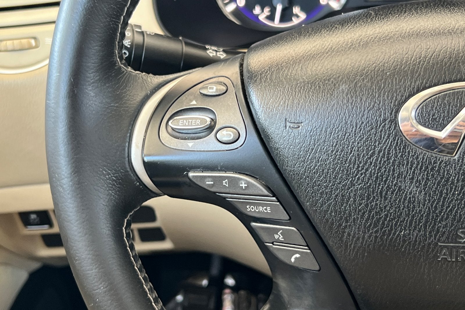 2020 INFINITI QX60 PURE