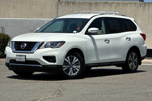 2020 Nissan Pathfinder S