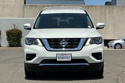 2020 Nissan Pathfinder S