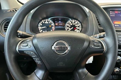 2020 Nissan Pathfinder S