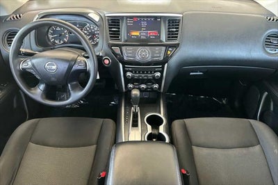 2020 Nissan Pathfinder S