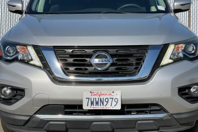 2017 Nissan Pathfinder SV