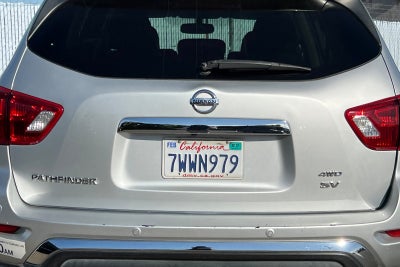 2017 Nissan Pathfinder SV
