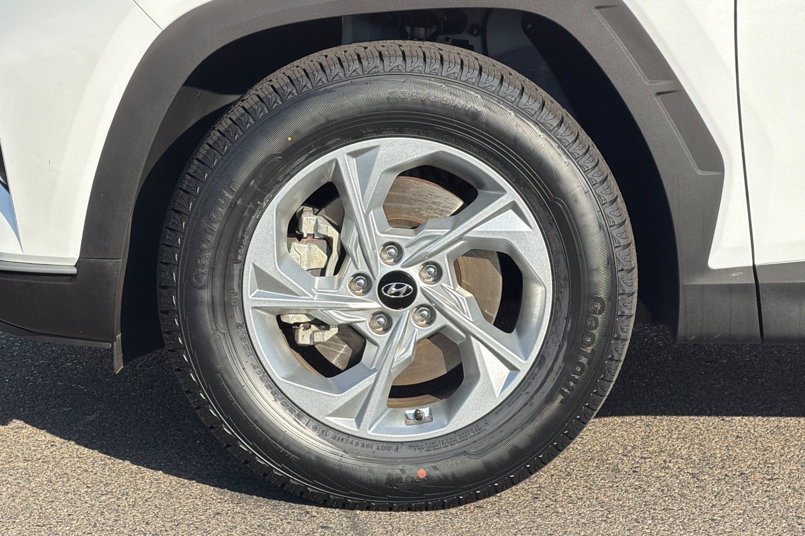 2023 Hyundai Tucson SE