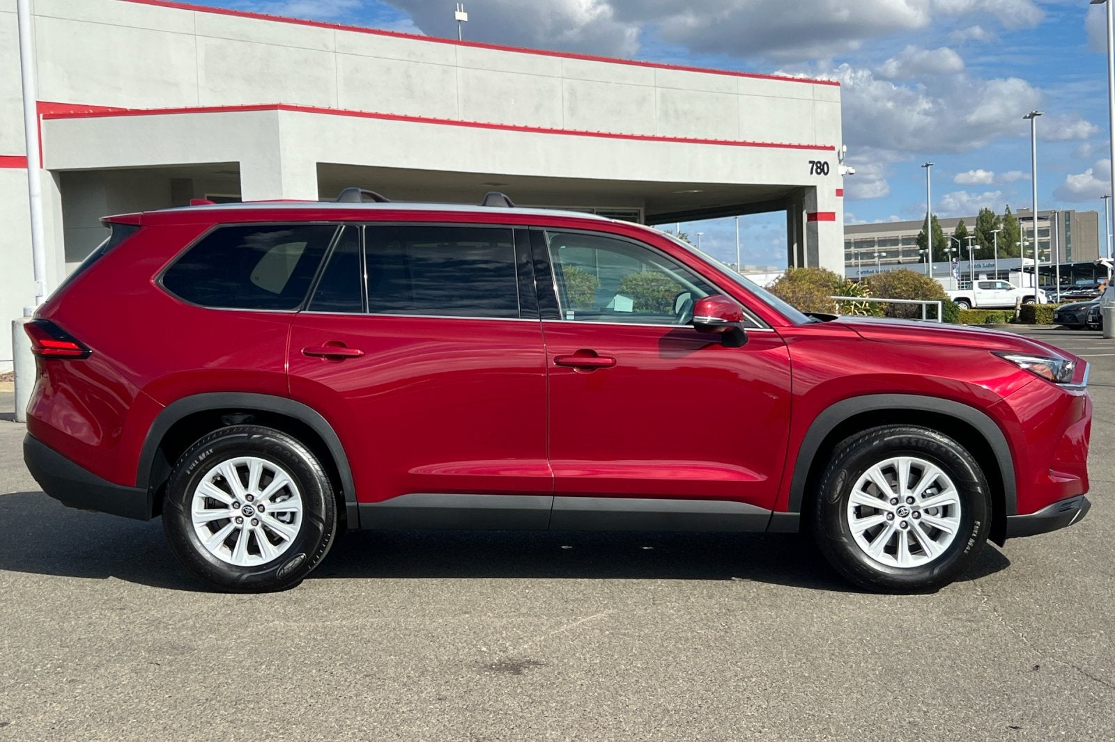2024 Toyota Grand Highlander XLE