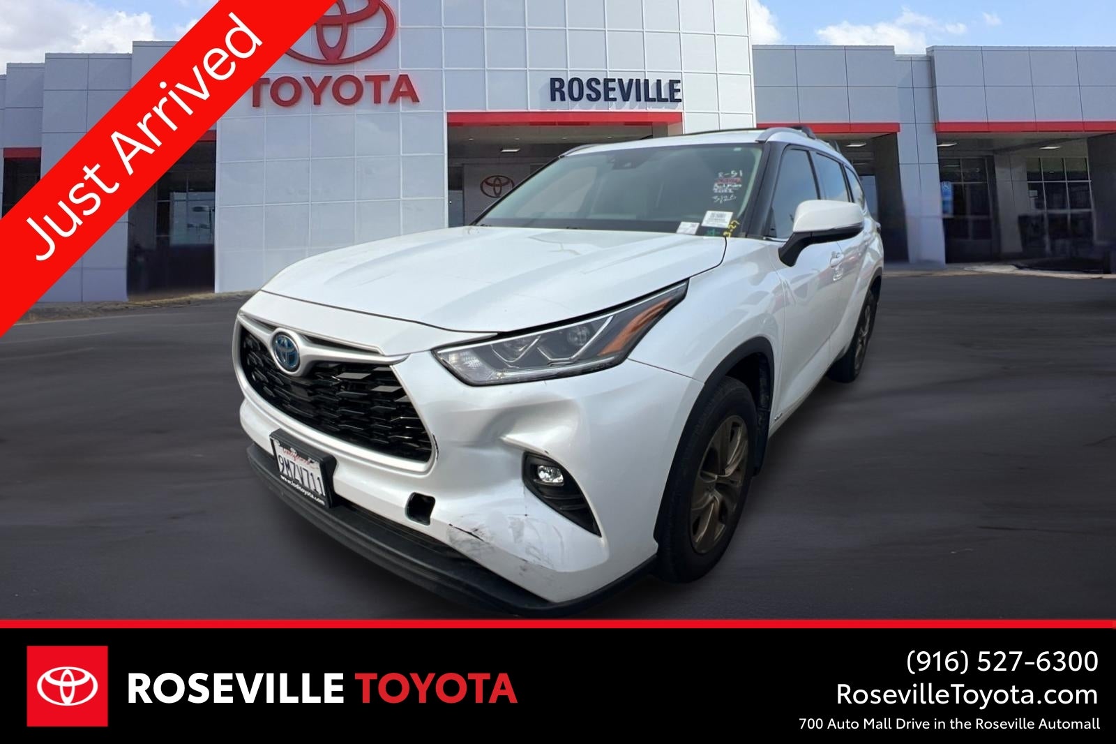 2022 Toyota Highlander Hybrid Bronze Edition