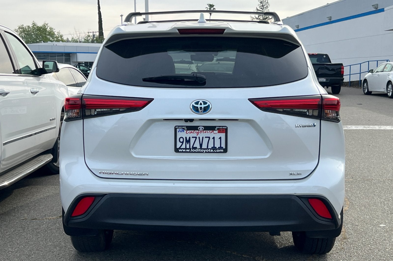 2022 Toyota Highlander Hybrid Bronze Edition