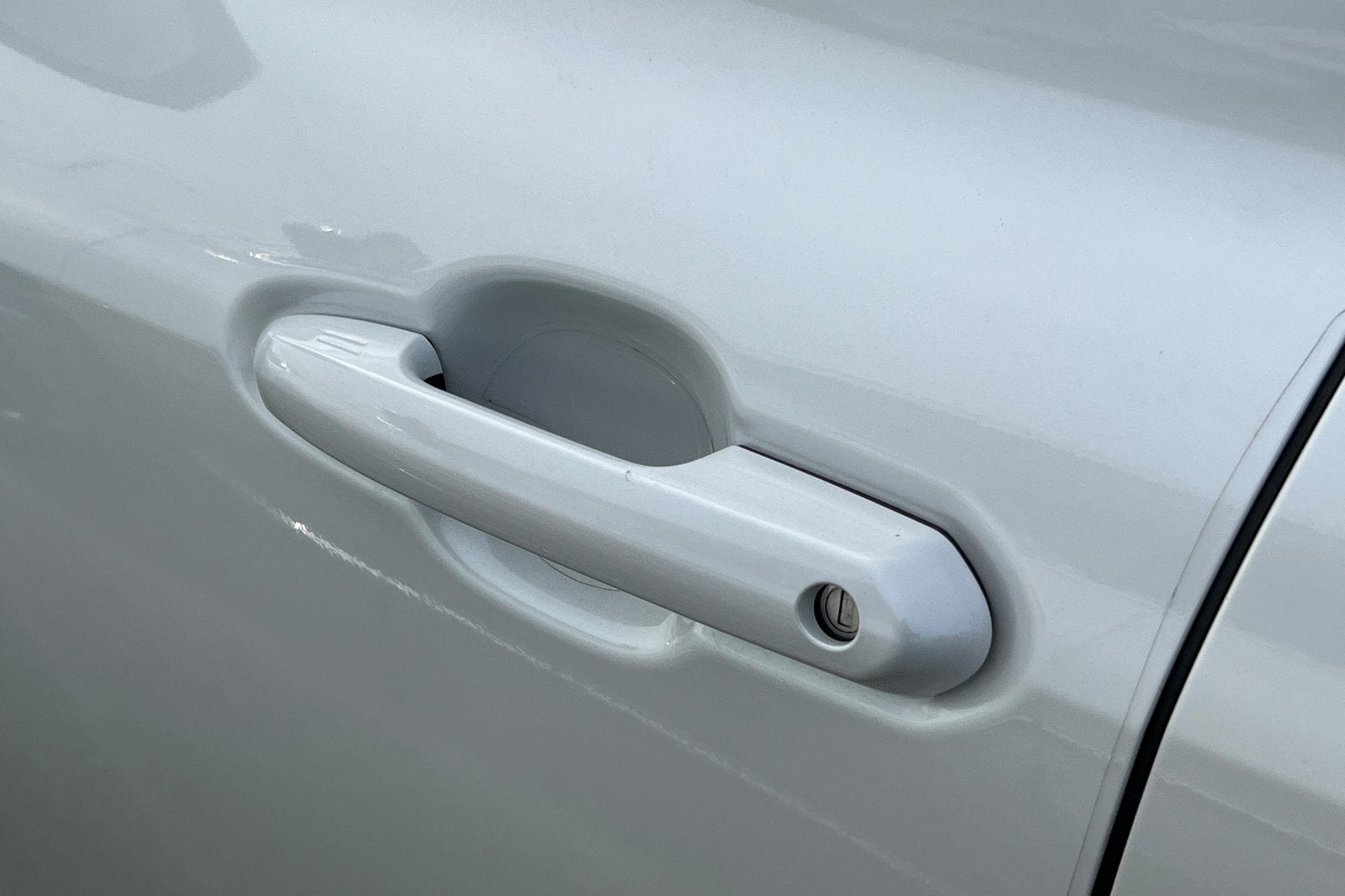 2022 Toyota Highlander Hybrid Bronze Edition