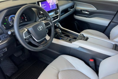 2026 Toyota Grand Highlander Hybrid XLE