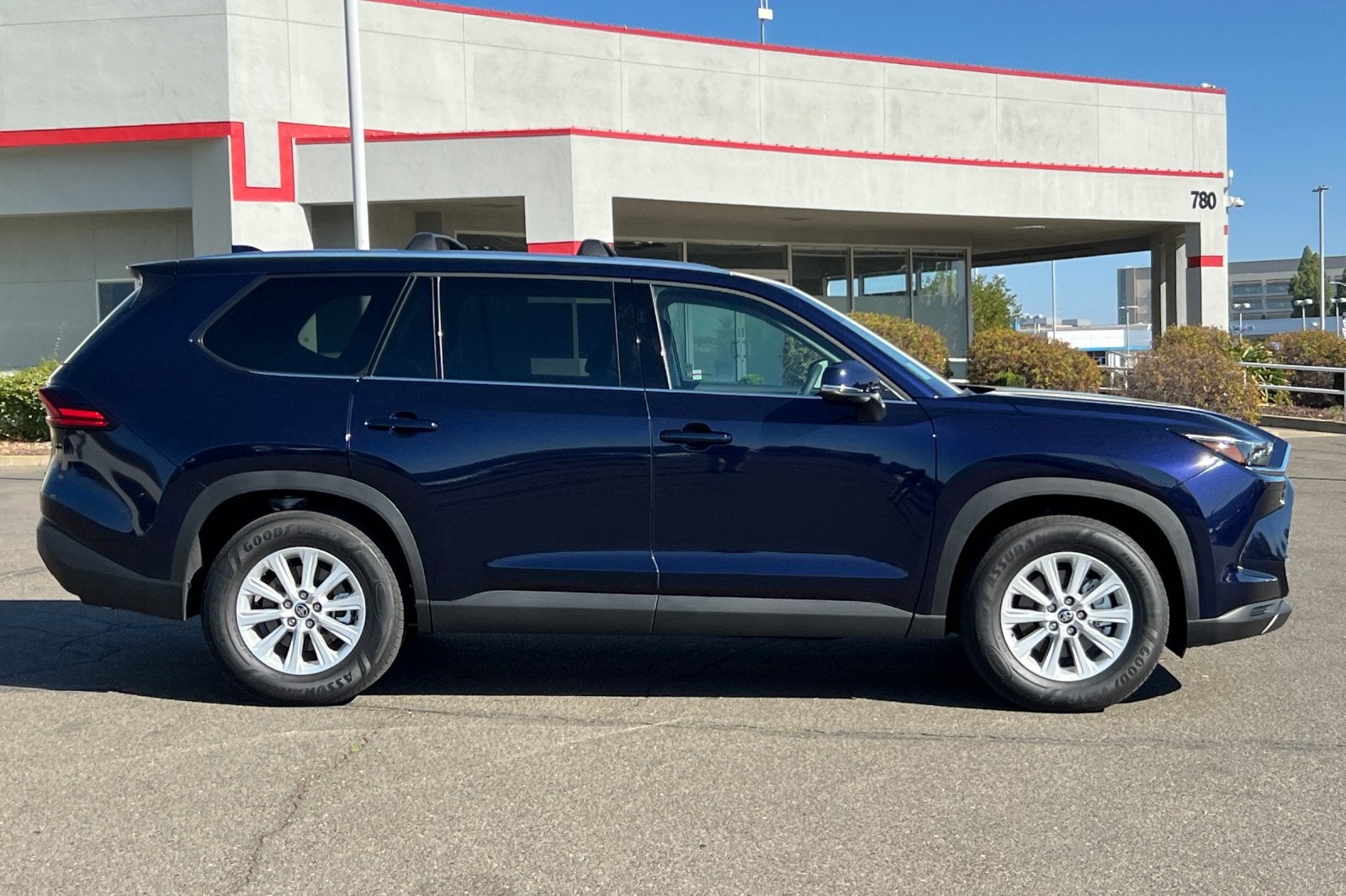 2026 Toyota Grand Highlander Hybrid XLE