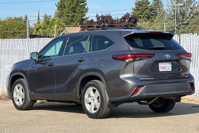 2022 Toyota Highlander Hybrid LE