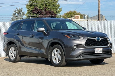 2022 Toyota Highlander Hybrid LE