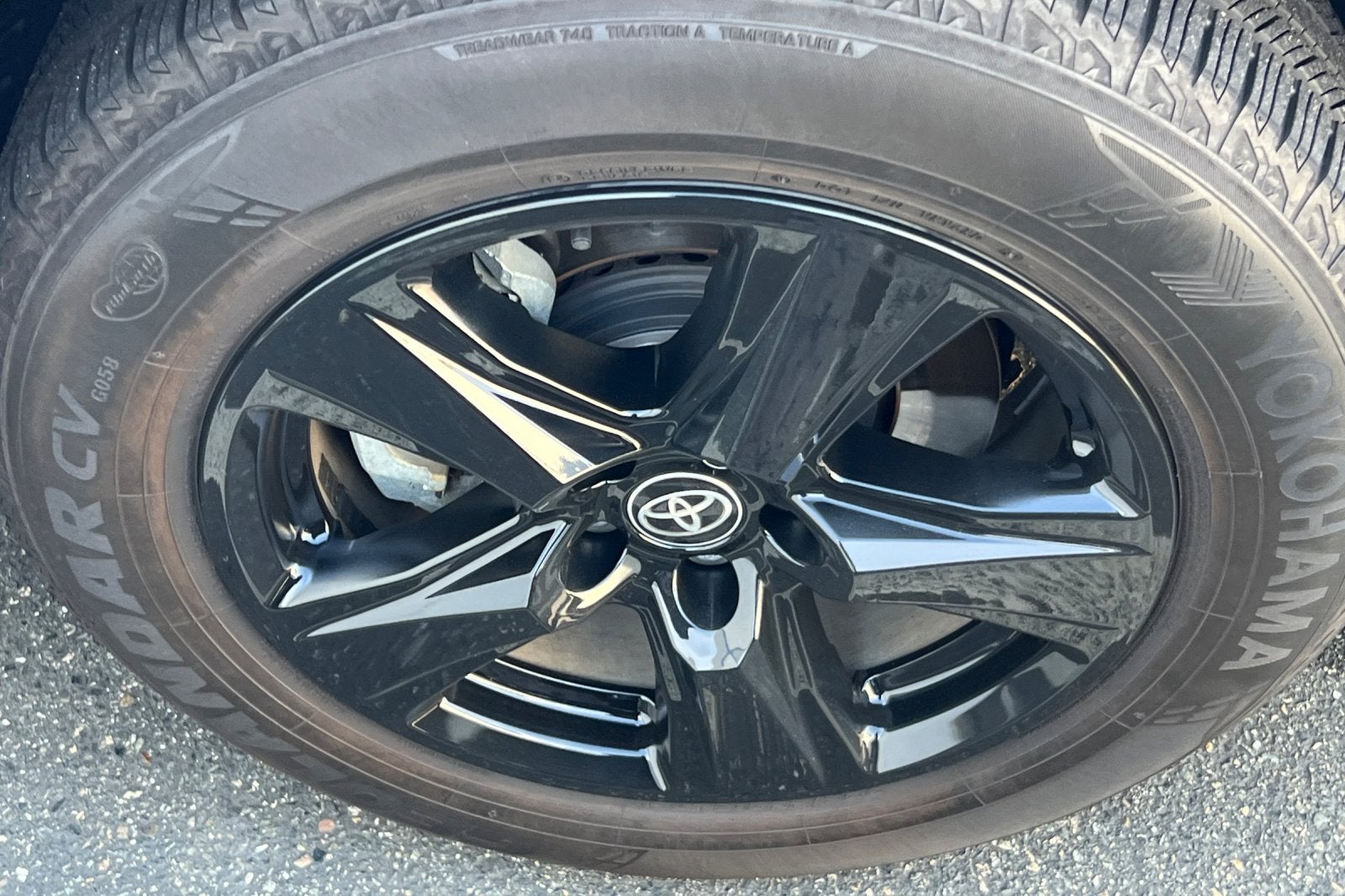 2023 Toyota Highlander Hybrid LE