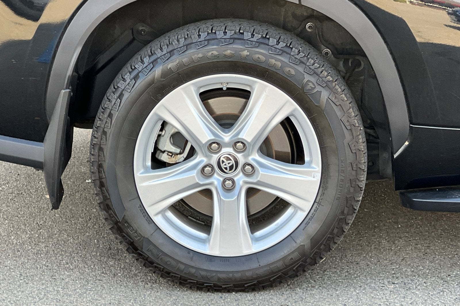 2024 Toyota Highlander Hybrid LE