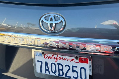 2013 Toyota Highlander SE