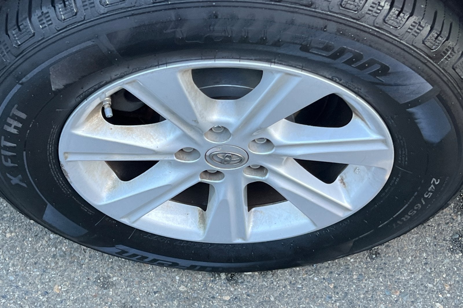 2012 Toyota Highlander SE