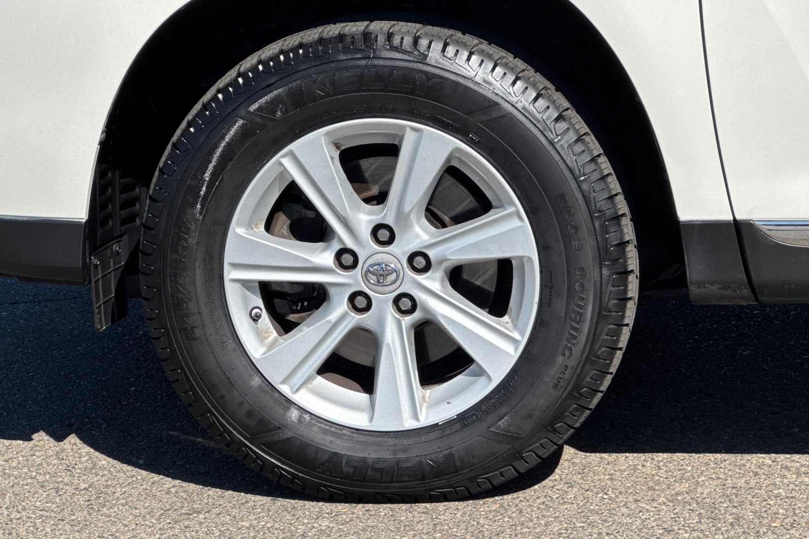 2013 Toyota Highlander SE
