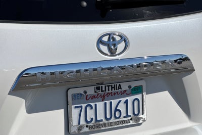 2013 Toyota Highlander SE