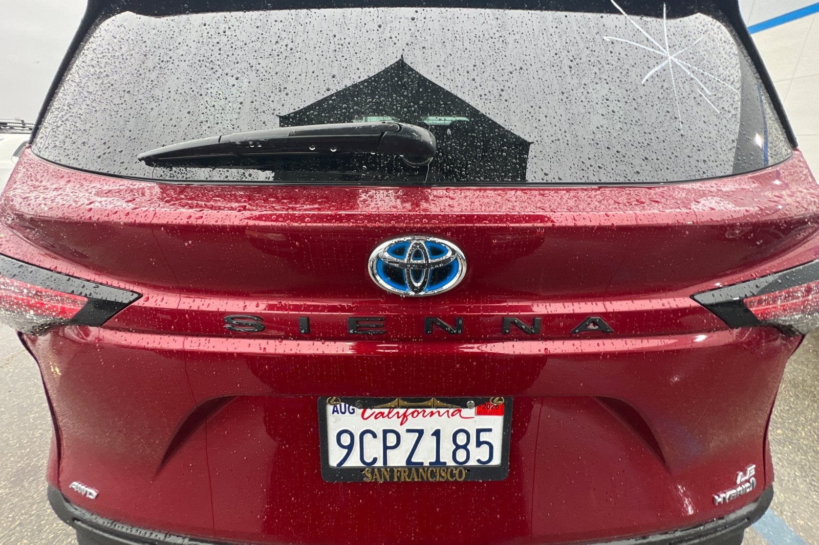 2022 Toyota Sienna LE