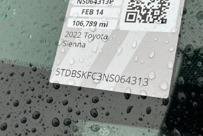 2022 Toyota Sienna LE