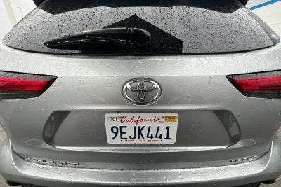 2021 Toyota Highlander LE