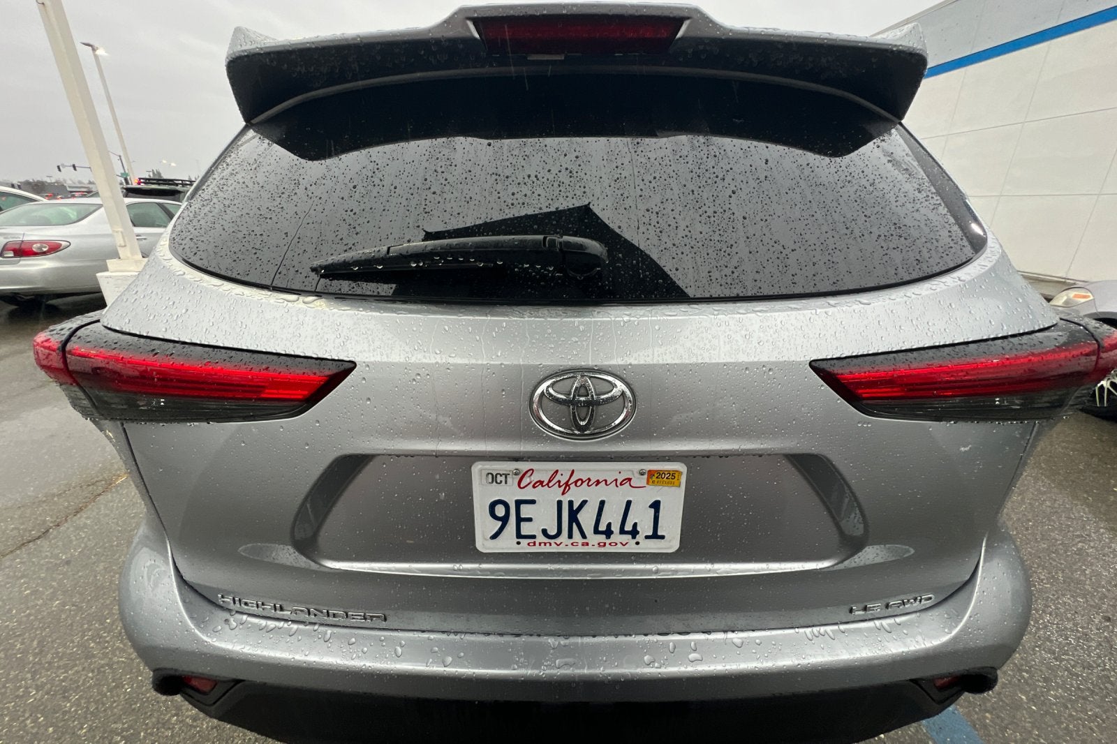 2021 Toyota Highlander LE