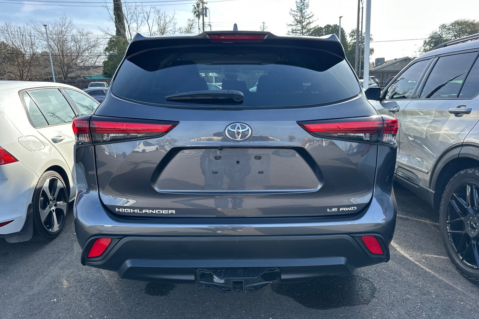 2021 Toyota Highlander LE