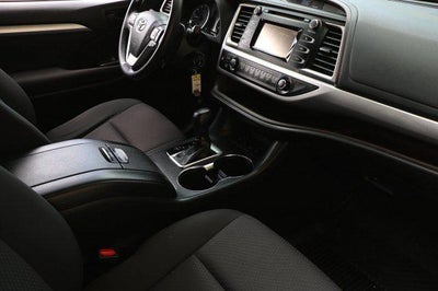 2018 Toyota Highlander LE