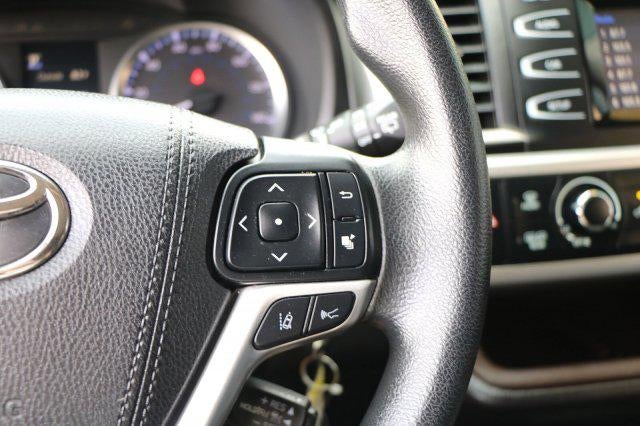 2018 Toyota Highlander LE