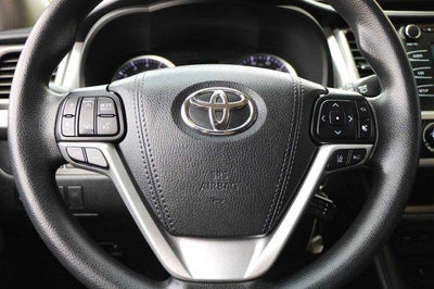 2018 Toyota Highlander LE