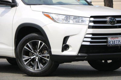2018 Toyota Highlander LE